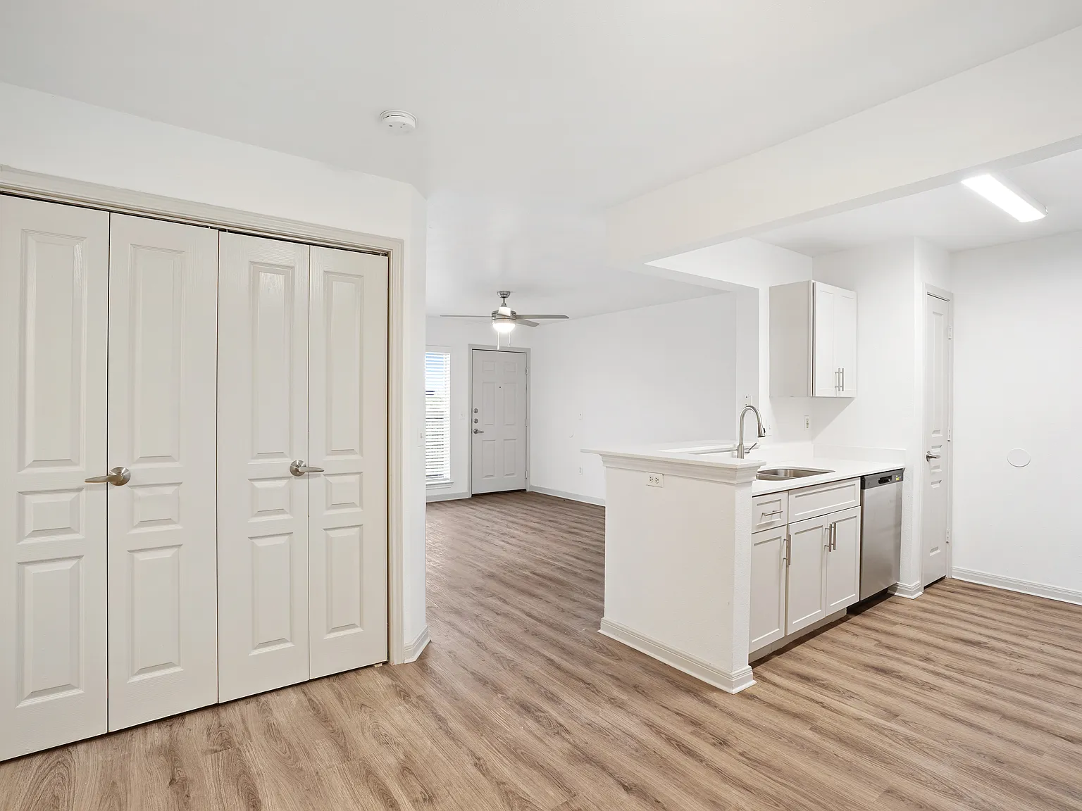 Z - Village at Collinwood — Photo 1