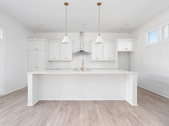 The Navigator at Foxhall Resort