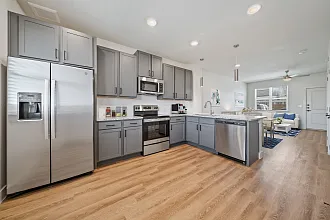 Lat Twenty7 Townhomes — Photo 60