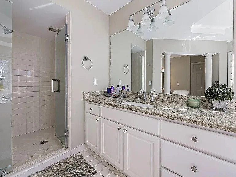 22646 Autumn Park Blvd — Photo 35