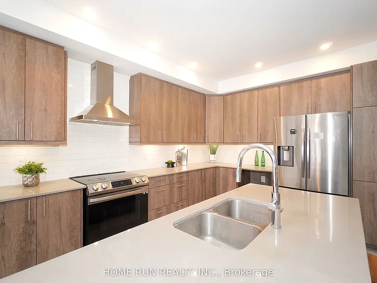 1051 Hydrangea Ave — Photo 11