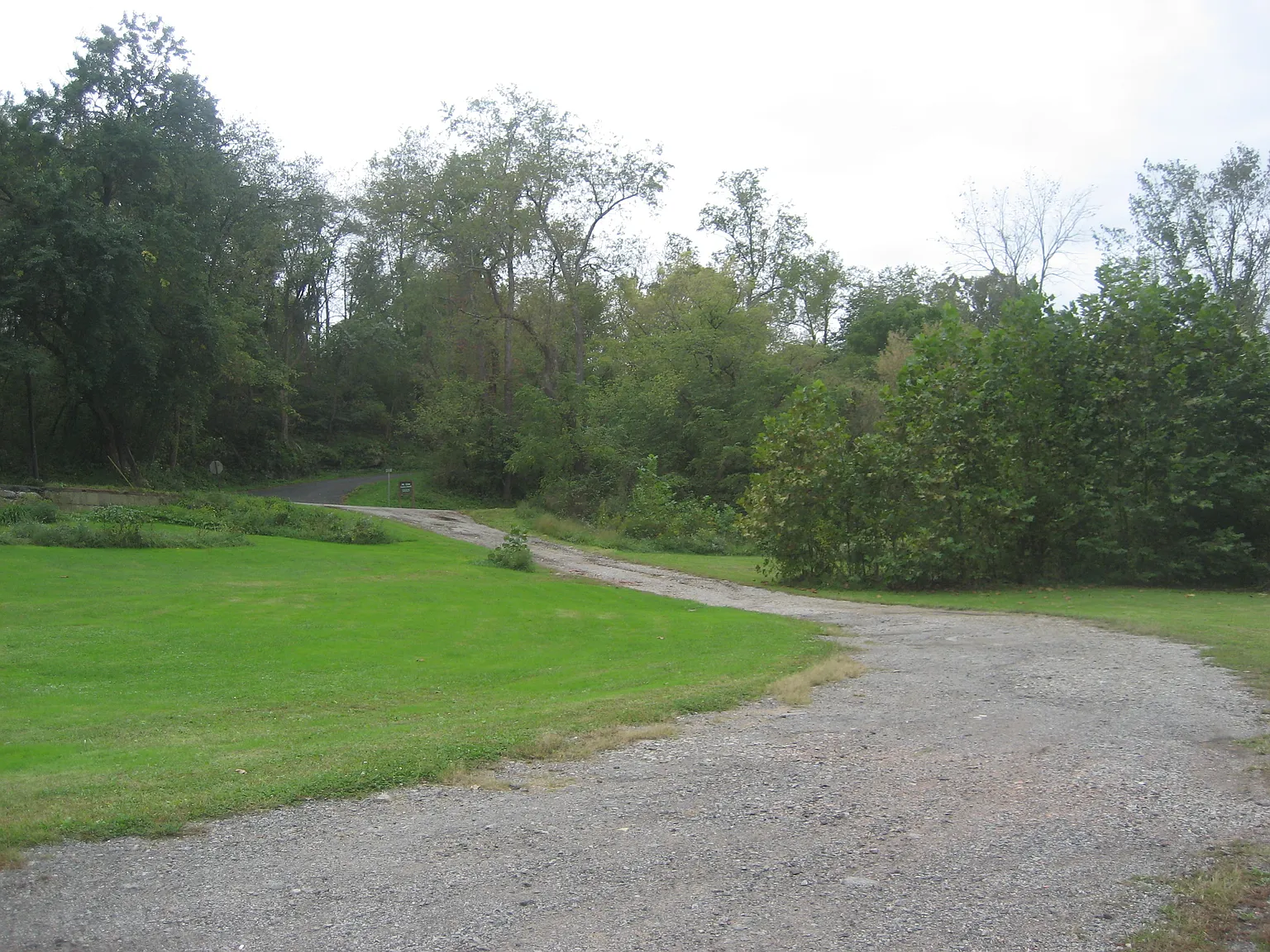 146 New Hill Rd photo 1