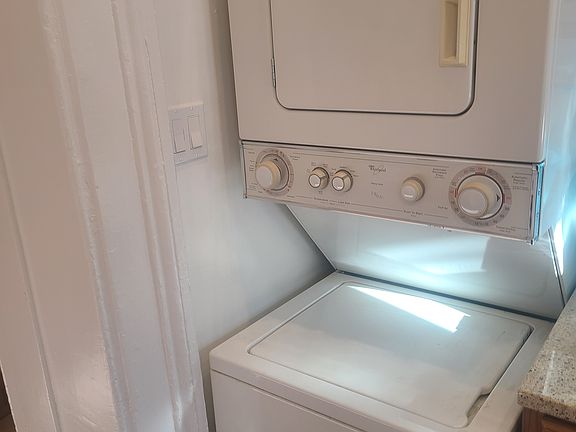 3rd image of 576 Pacific St #1