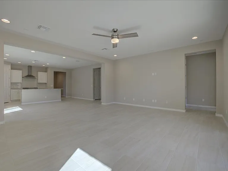13466 E Joseph Mills Ln — Photo 14