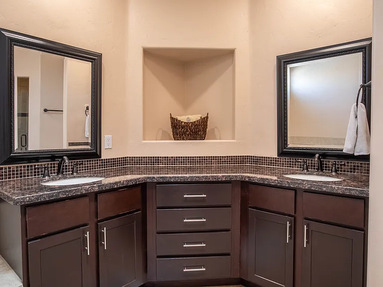 4210 Harp Ct #1 — Photo 26