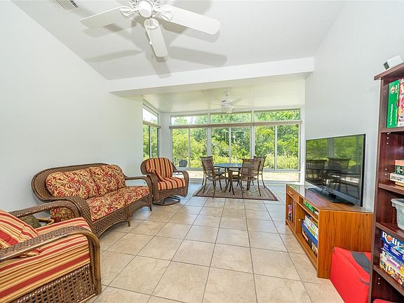 4th image of 31133 Chatterly Dr