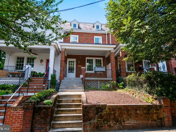 2410 39th St NW, Washington, DC 20007