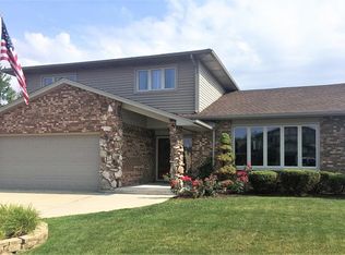 6105 La Grande Ave, Oak Forest, IL