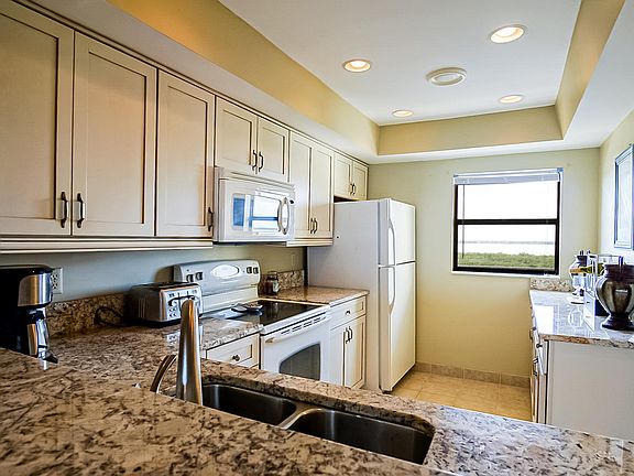 5th image of 7420 S Ocean Drive #Ph 812