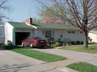 1209 Sunset Dr, Bellevue, NE 68005