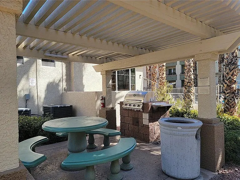 7115 S Durango Dr #201 — Photo 29