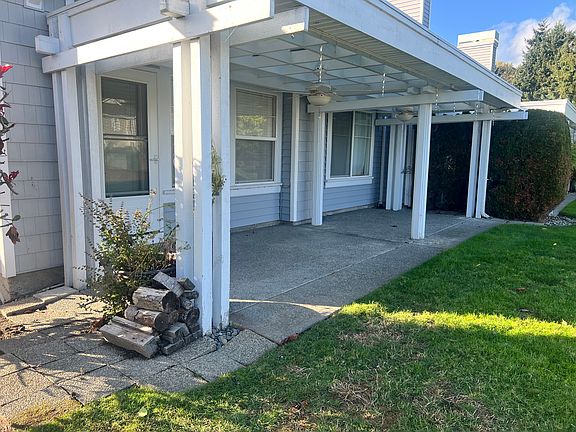 5th image of 23308 51st Ave S