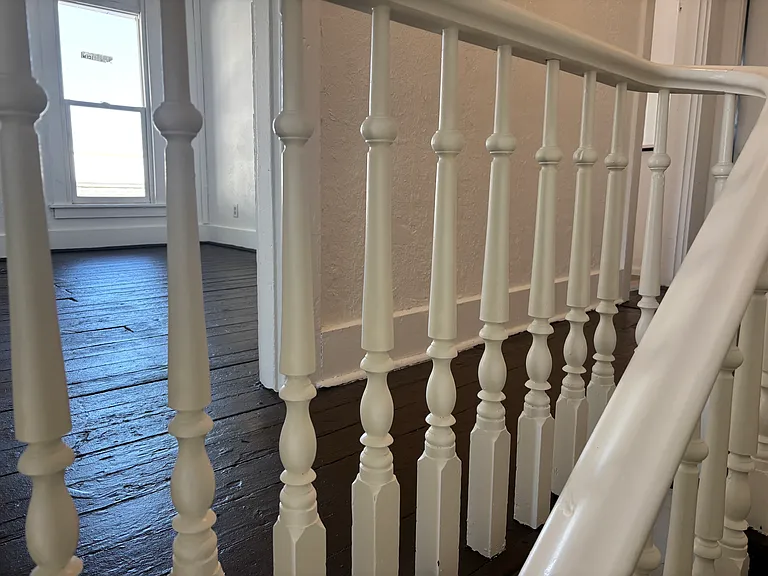 213 N 6th St #1/2 — Photo 19