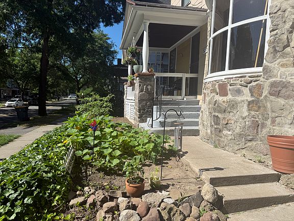 Front porch with apartment access
