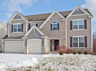 1347 Dorr Dr, Sugar Grove, IL 60554