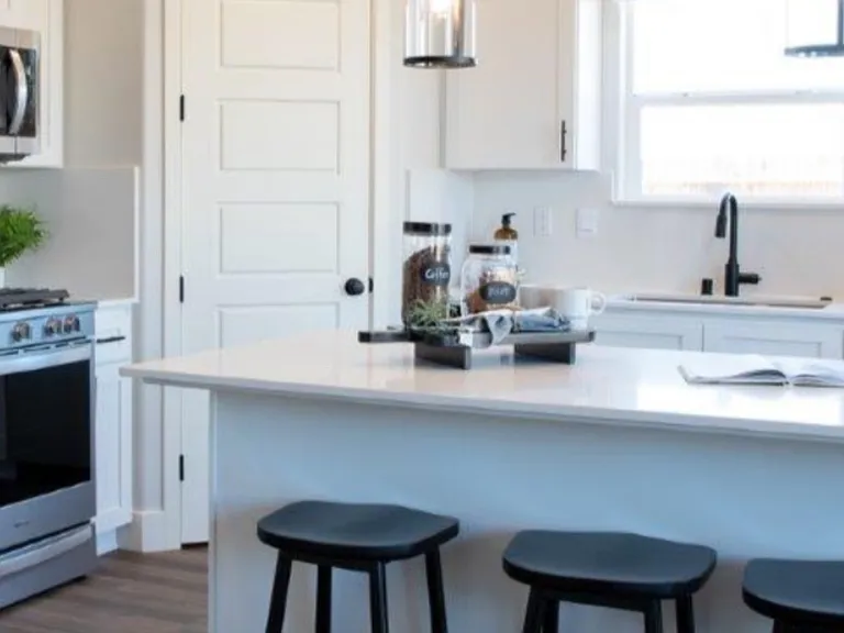 7023 Jewel Cave Ct — Photo 2