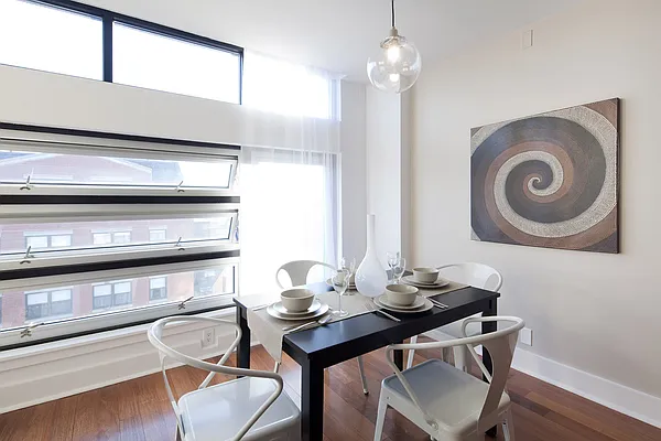 Sold by aptsandlofts.com | media 10