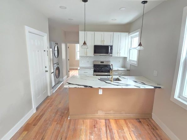 263 Pindle Ave APT 2