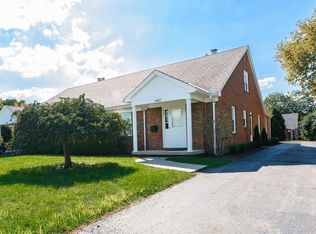 4427 Lowestone Rd, Upper Arlington, OH 43220