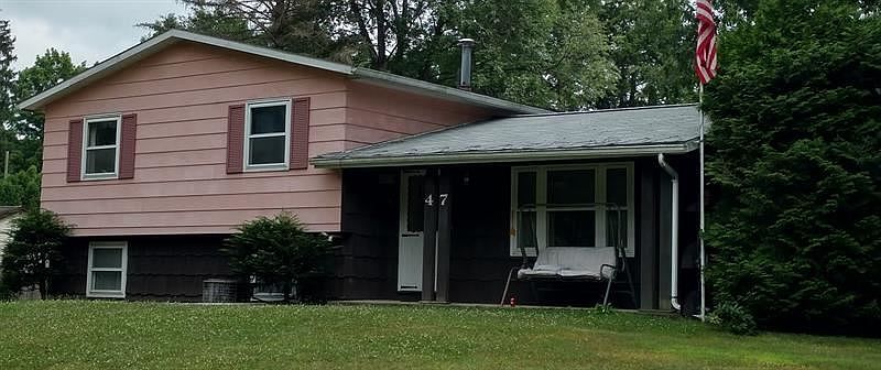 1st image of 47 Bentley Ave