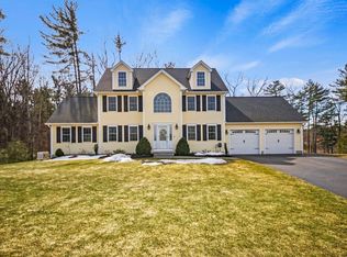 11 Butterfly Ln, Lunenburg, MA 01462