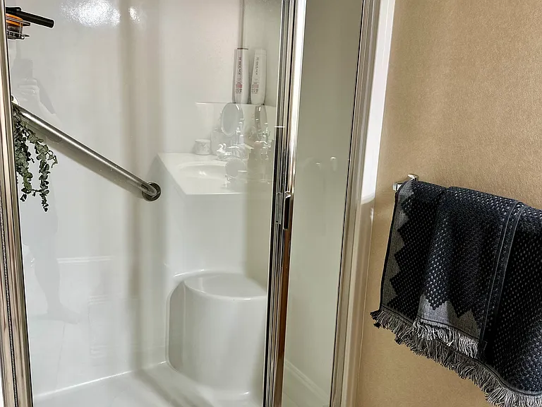 1500 Worcester Rd #611 — Photo 7