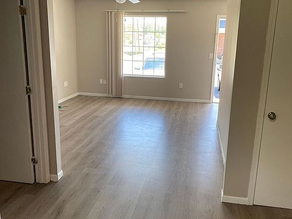 5th image of 485 E College Ave #508