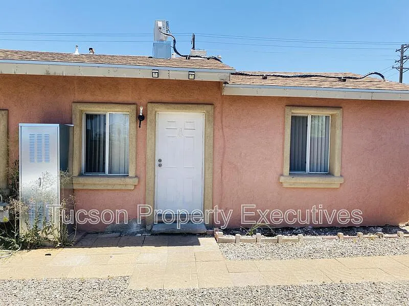 208 W Ventura St #1-A