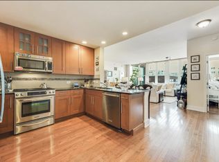 1125 Maxwell Ln APT 909, Hoboken, NJ 07030