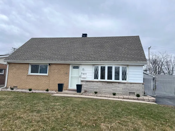 6919 W 88th Pl, Bridgeview, IL 60455