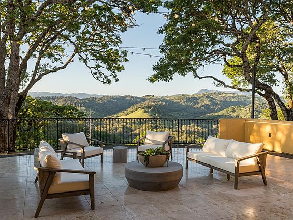 5th image of 1221 Shiloh Crest