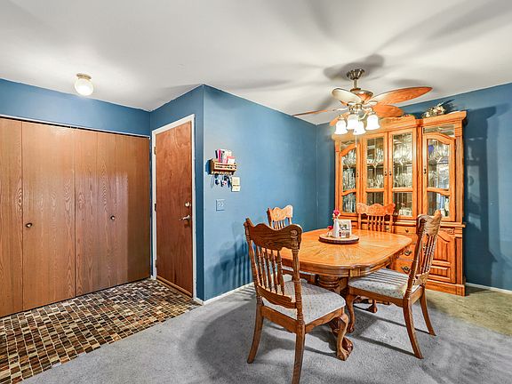 5th image of 1059 Southbury Ln