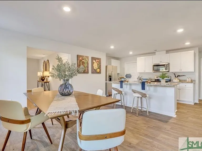 477 Coconut Dr — Photo 8