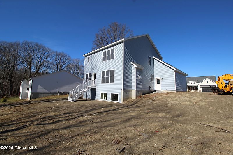 2nd image of 7 Essie Lane