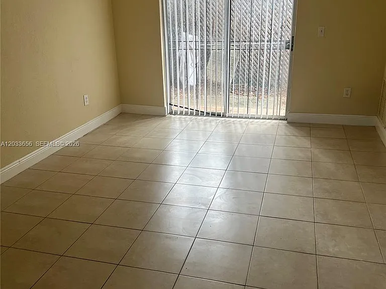 5900 NW 1st Ave #2 — Photo 6