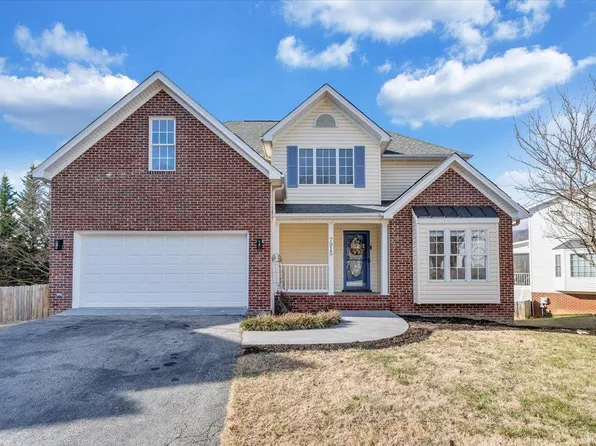 7915 Lanasey Dr, Roanoke, VA 24019
