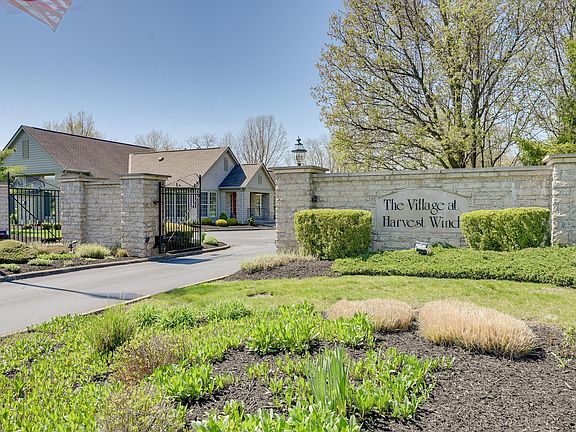 2nd image of 6194 Langton Cir