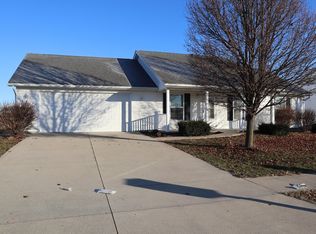 876 Linden Ave, Washington Court House, OH 43160