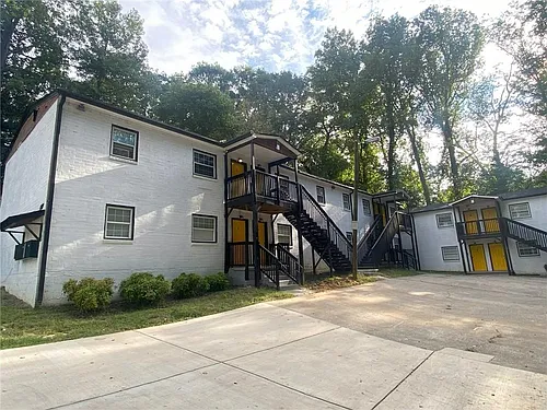 399 Holly St NW Photo 1