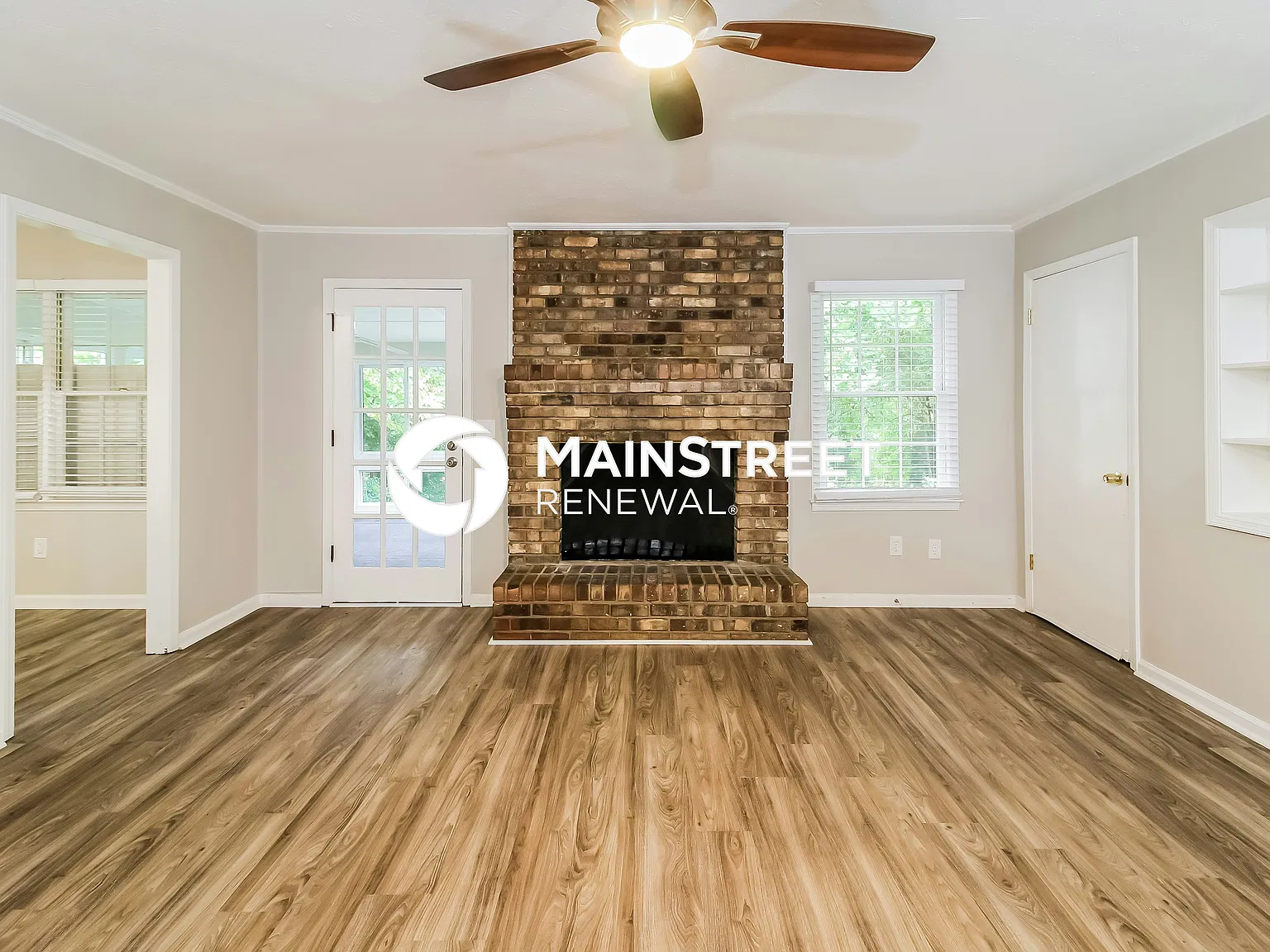 2691 Hedgerow Dr NE — Photo 3