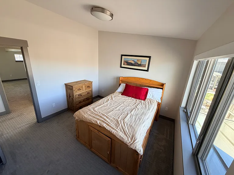 6389 E 820 S — Photo 17