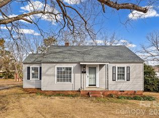 615 N Catawba St, Lancaster, SC 29720