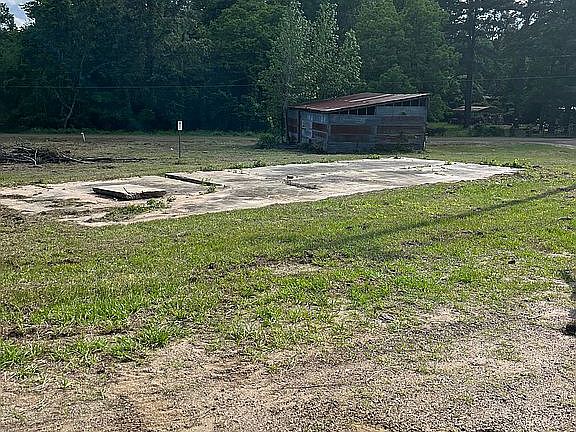 4th image of 134 County Road 4092