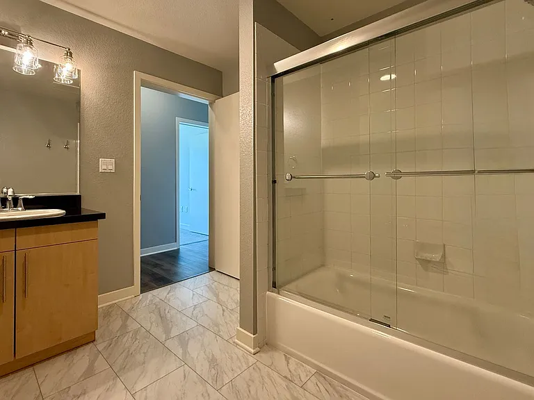 88 Bush St #4215 — Photo 12