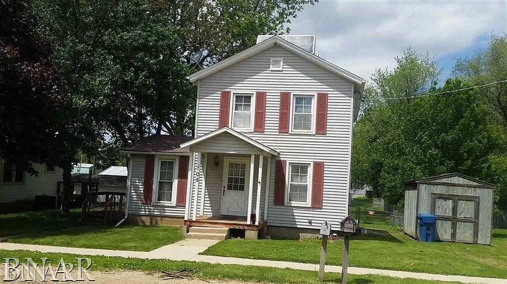 105 W Clarke St photo 1