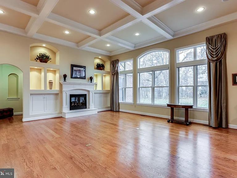 4410 Tuscarora Rd — Photo 5
