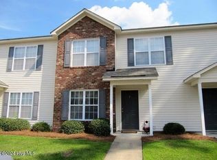 4155 Dudleys Grant Dr APT F, Winterville, NC 28590