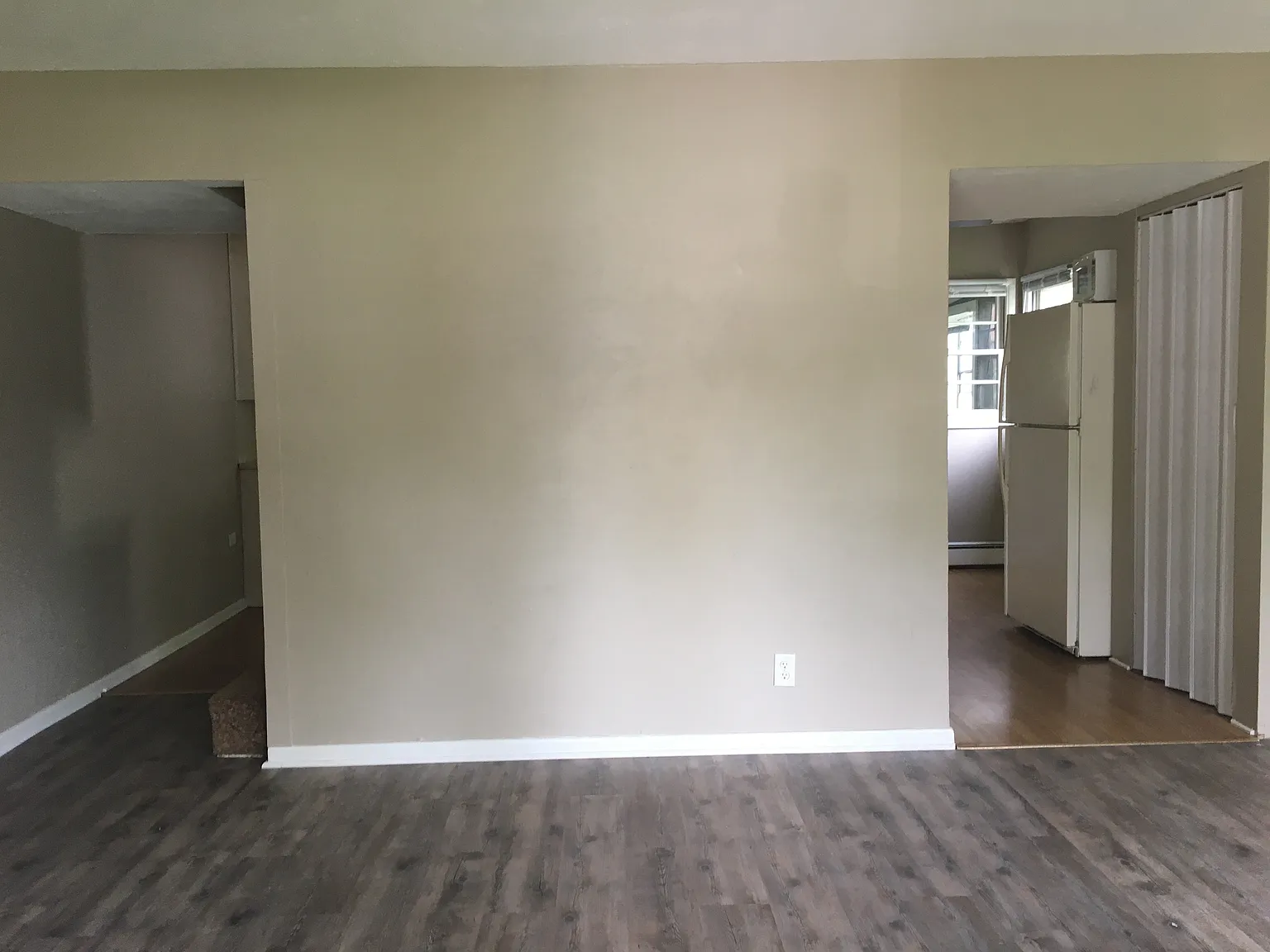 2 bed, 800 sqft, $875 — Photo 3