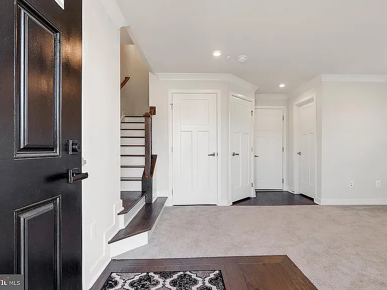18147 Red Mulberry Rd — Photo 8