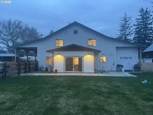 1270 N 1st St, Union, OR 97883